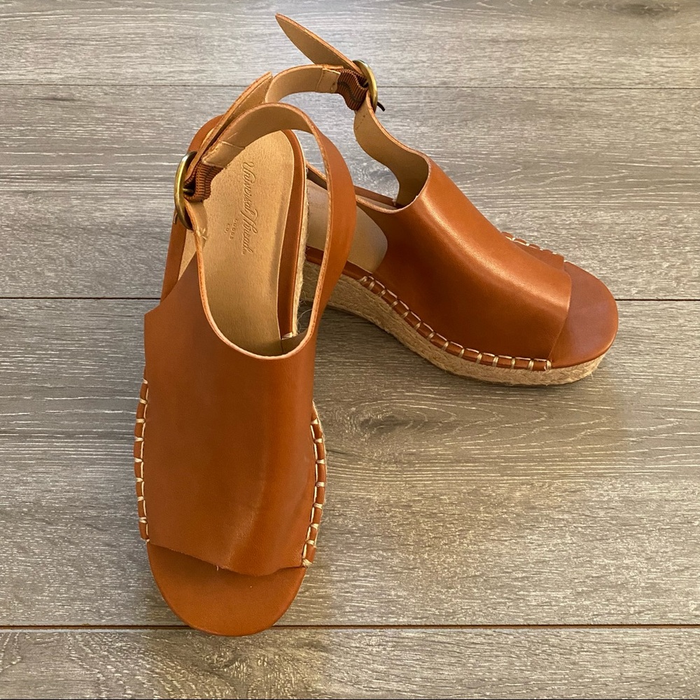 Universal Thread Ava Shield espadrille flatform sandals
